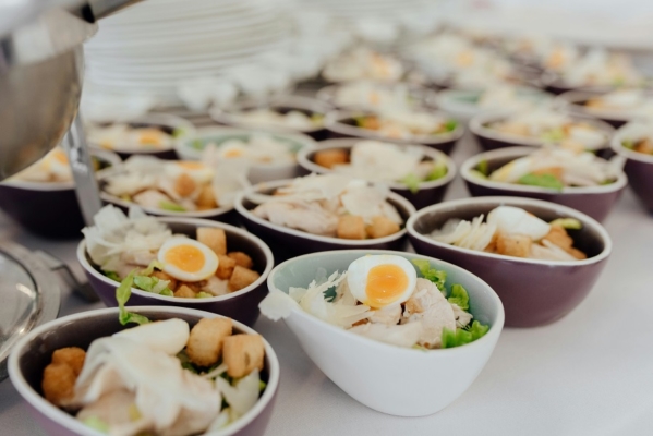 salad bowl from food catering dresden